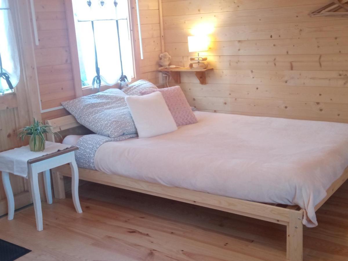 Chambre Studio Photo Chalet Sdb Partagee A Proximite Chavagne Dış mekan fotoğraf