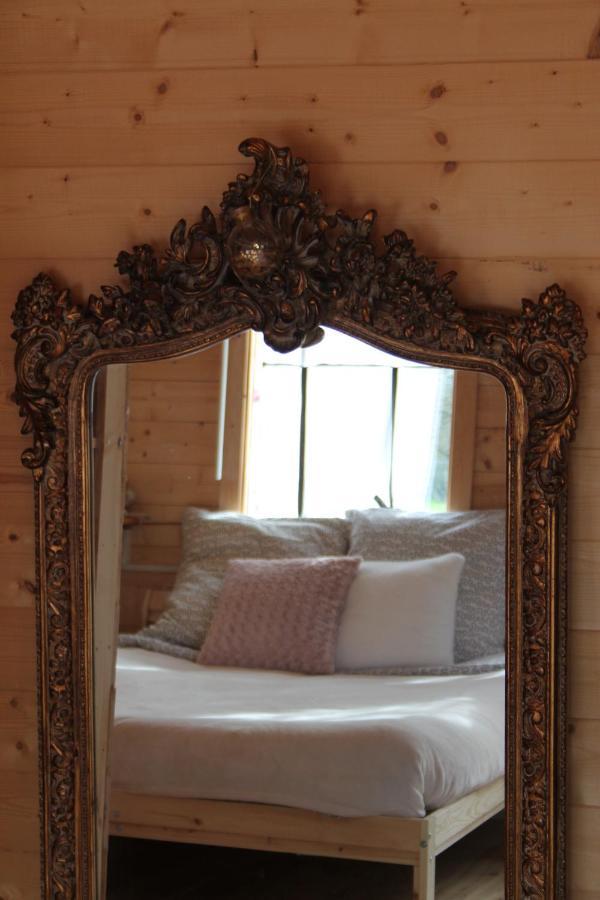 Chambre Studio Photo Chalet Sdb Partagee A Proximite Chavagne Dış mekan fotoğraf