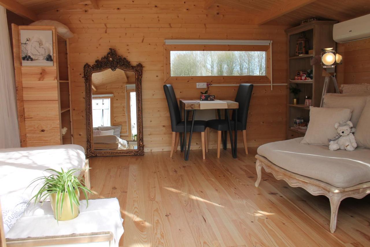 Chambre Studio Photo Chalet Sdb Partagee A Proximite Chavagne Dış mekan fotoğraf